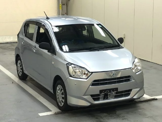 Daihatsu Mira e:S LA350S 2021